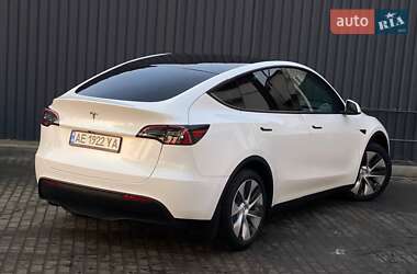 Внедорожник / Кроссовер Tesla Model Y 2021 в 