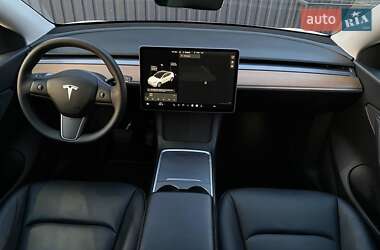 Внедорожник / Кроссовер Tesla Model Y 2021 в 