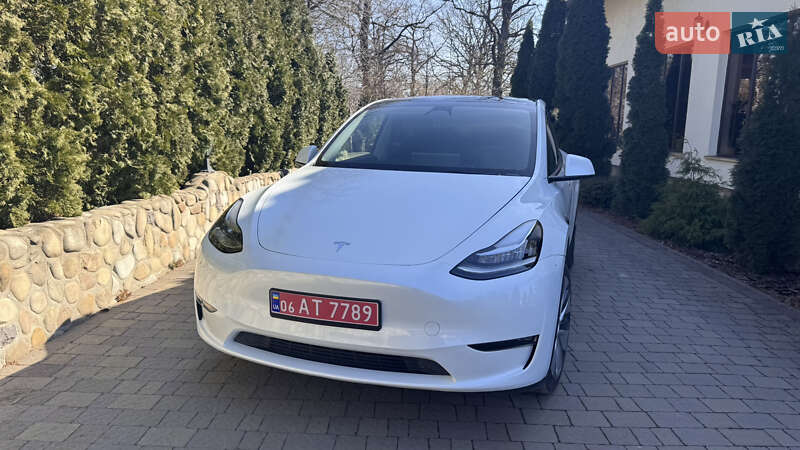 Внедорожник / Кроссовер Tesla Model Y 2023 в 