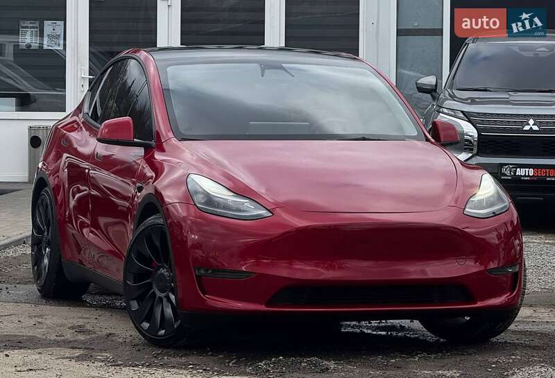 Позашляховик / Кросовер Tesla Model Y 2023 в Харкові