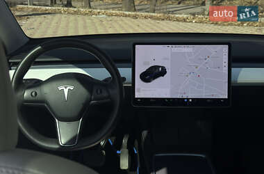 Внедорожник / Кроссовер Tesla Model Y 2022 в 