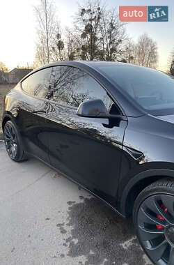 Внедорожник / Кроссовер Tesla Model Y 2022 в 