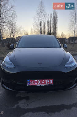 Внедорожник / Кроссовер Tesla Model Y 2022 в 