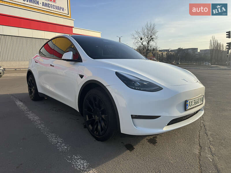 Позашляховик / Кросовер Tesla Model Y 2022 в Харкові