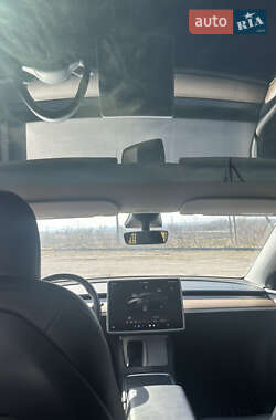 Позашляховик / Кросовер Tesla Model Y 2023 в 
