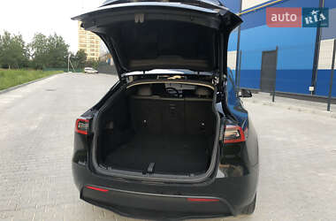 Внедорожник / Кроссовер Tesla Model Y 2021 в Львове