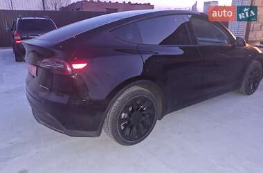 Внедорожник / Кроссовер Tesla Model Y 2021 в 