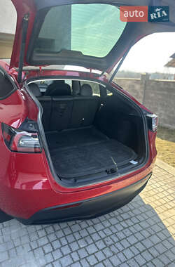 Внедорожник / Кроссовер Tesla Model Y 2023 в 