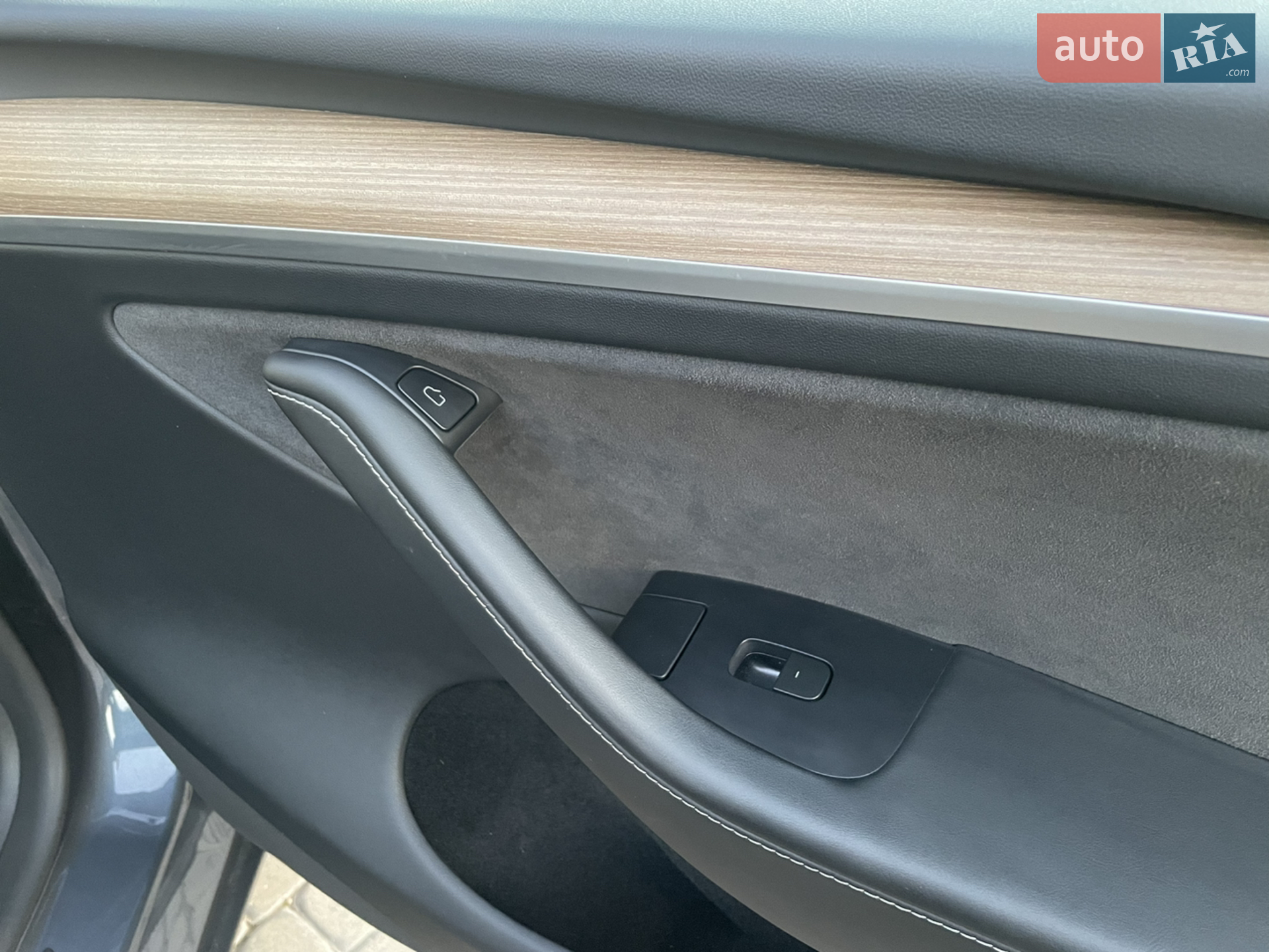 2023 Tesla Model Y - мініатюра 36