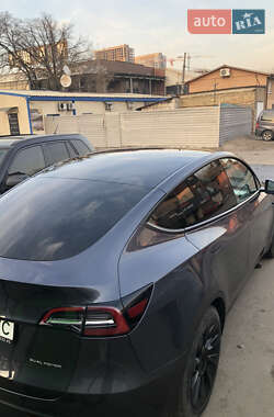 Внедорожник / Кроссовер Tesla Model Y 2023 в 