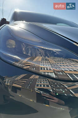 Внедорожник / Кроссовер Tesla Model Y 2023 в 