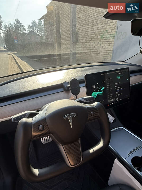 Позашляховик / Кросовер Tesla Model Y 2022 в Києві