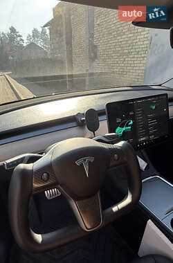 Внедорожник / Кроссовер Tesla Model Y 2022 в 