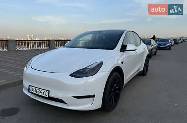 Внедорожник / Кроссовер Tesla Model Y 2021 в Киеве