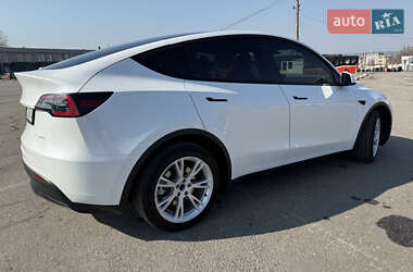 Внедорожник / Кроссовер Tesla Model Y 2023 в 