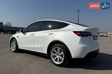Внедорожник / Кроссовер Tesla Model Y 2023 в 