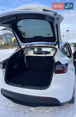 Внедорожник / Кроссовер Tesla Model Y 2020 в 