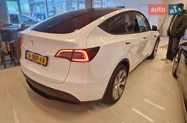 Внедорожник / Кроссовер Tesla Model Y 2022 в 