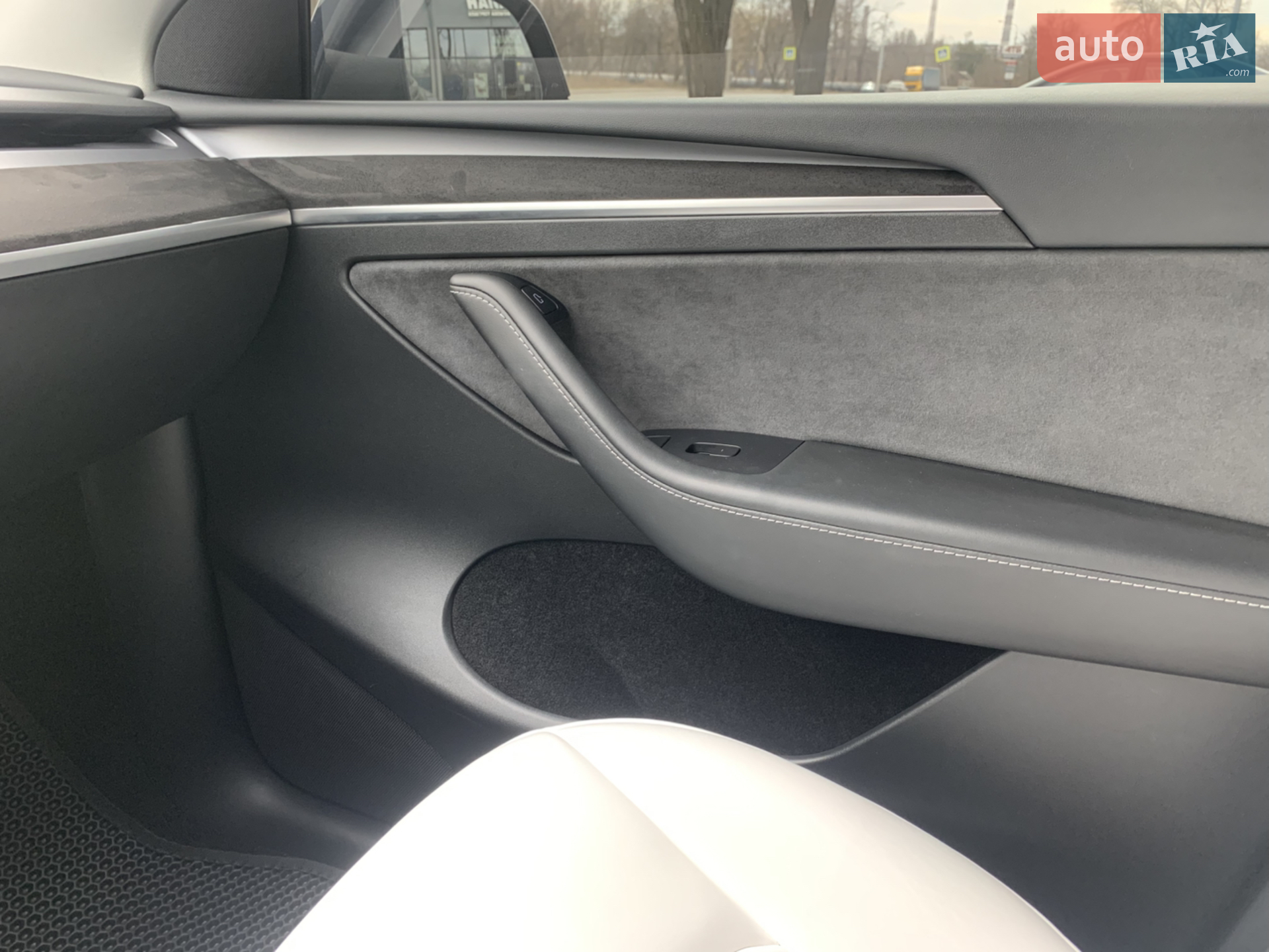 2022 Tesla Model Y - мініатюра 14