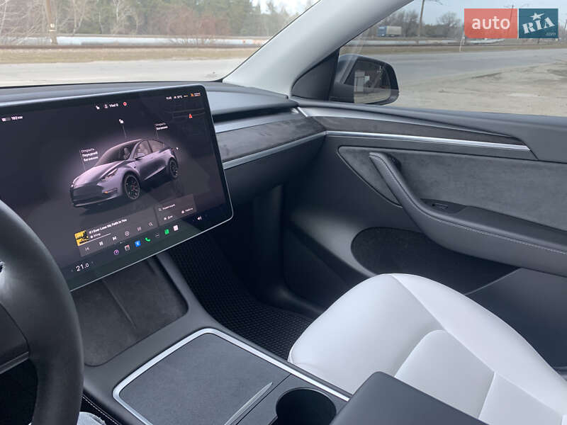 Внедорожник / Кроссовер Tesla Model Y 2022 в Днепре