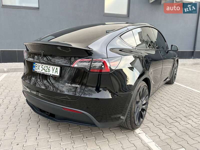 Позашляховик / Кросовер Tesla Model Y 2022 в Хмельницькому