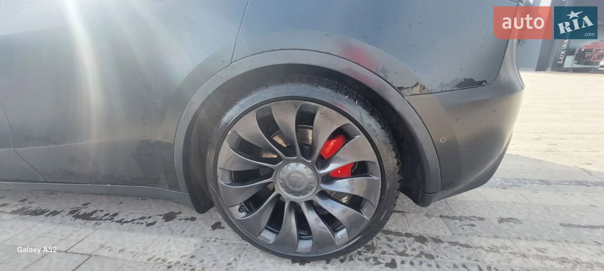 2022 Tesla Model Y - мініатюра 3