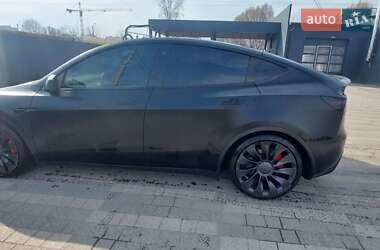 Внедорожник / Кроссовер Tesla Model Y 2022 в Львове