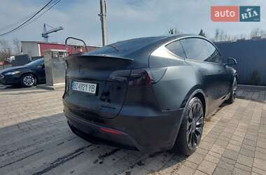 Внедорожник / Кроссовер Tesla Model Y 2022 в Львове