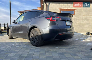 Внедорожник / Кроссовер Tesla Model Y 2023 в 