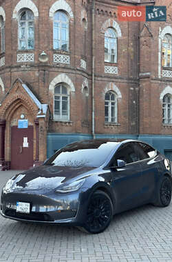 Позашляховик / Кросовер Tesla Model Y 2020 в 