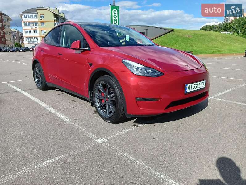 Внедорожник / Кроссовер Tesla Model Y 2021 в Киеве