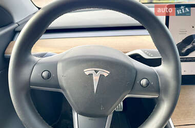 Позашляховик / Кросовер Tesla Model Y 2020 в Дніпрі