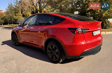 Позашляховик / Кросовер Tesla Model Y 2022 в 