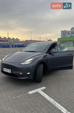 Внедорожник / Кроссовер Tesla Model Y 2023 в Одессе