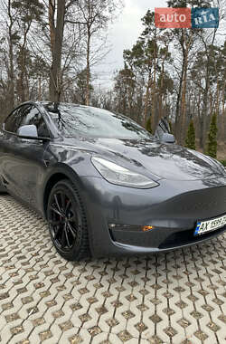Позашляховик / Кросовер Tesla Model Y 2023 в 