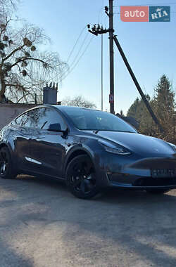 Tesla Model Y 2022 Tesla Model Y 2022