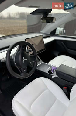 Tesla Model Y 2022 Tesla Model Y 2022