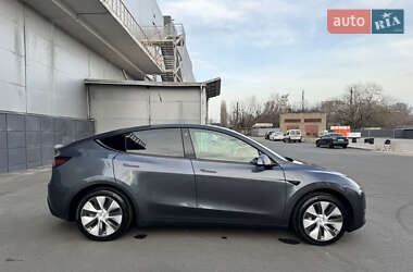 Внедорожник / Кроссовер Tesla Model Y 2021 в 