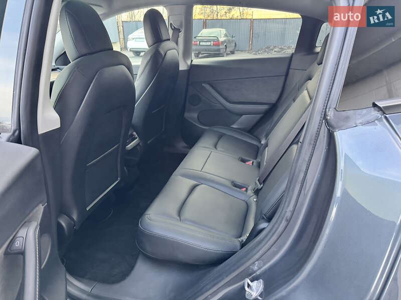 Внедорожник / Кроссовер Tesla Model Y 2021 в Одессе фото 27 Внедорожник / Кроссовер Tesla Model Y 2021 в Одессе