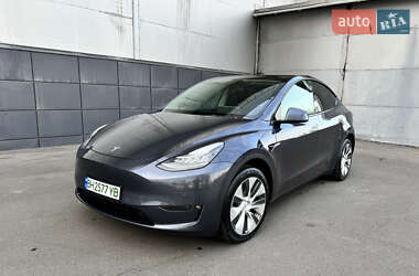 Внедорожник / Кроссовер Tesla Model Y 2021 в 