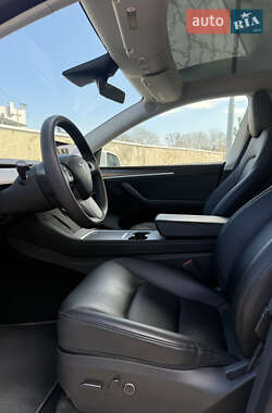 Позашляховик / Кросовер Tesla Model Y 2023 в 