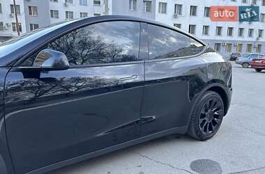 Внедорожник / Кроссовер Tesla Model Y 2022 в 