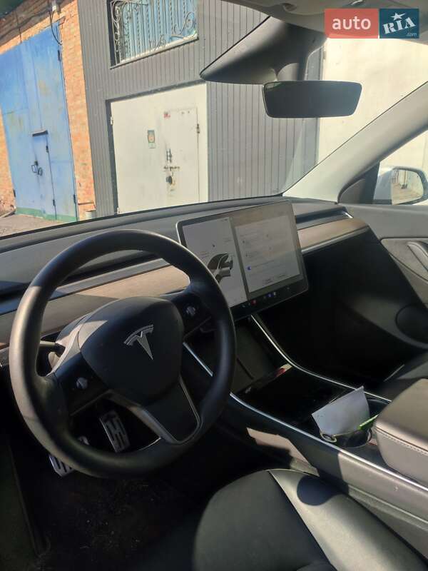 Позашляховик / Кросовер Tesla Model Y 2021 в Білій Церкві фото 6 Позашляховик / Кросовер Tesla Model Y 2021 в Білій Церкві