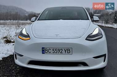 Позашляховик / Кросовер Tesla Model Y 2023 в 