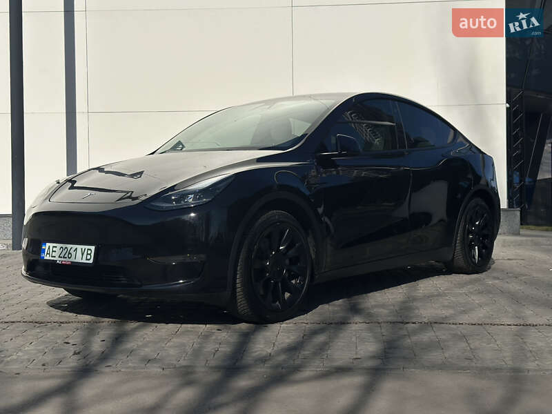 Внедорожник / Кроссовер Tesla Model Y 2022 в Днепре
