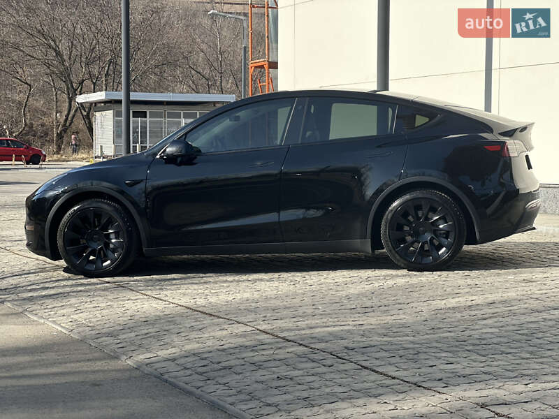 Внедорожник / Кроссовер Tesla Model Y 2022 в Днепре
