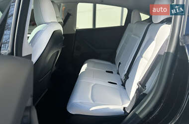 Внедорожник / Кроссовер Tesla Model Y 2022 в 