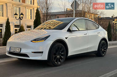 Внедорожник / Кроссовер Tesla Model Y 2021 в Киеве