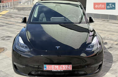 Внедорожник / Кроссовер Tesla Model Y 2023 в Киеве