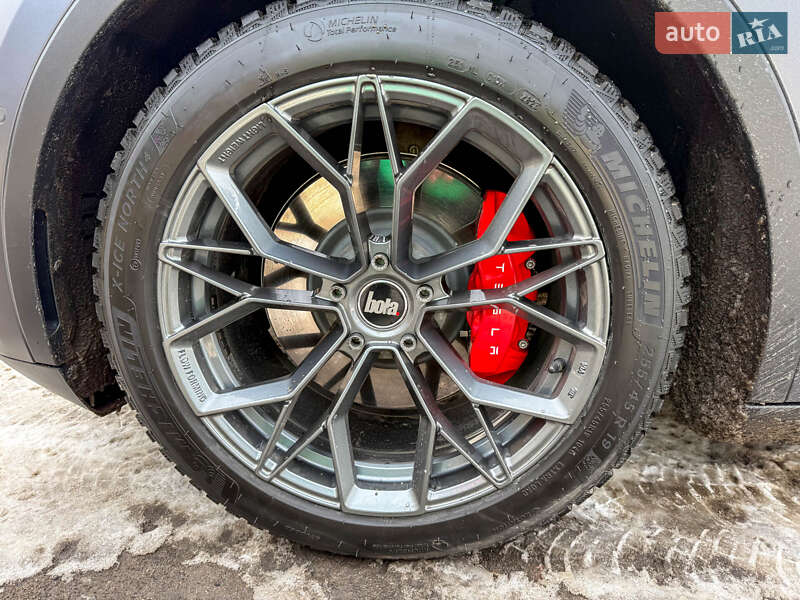 Позашляховик / Кросовер Tesla Model Y 2022 в Полтаві